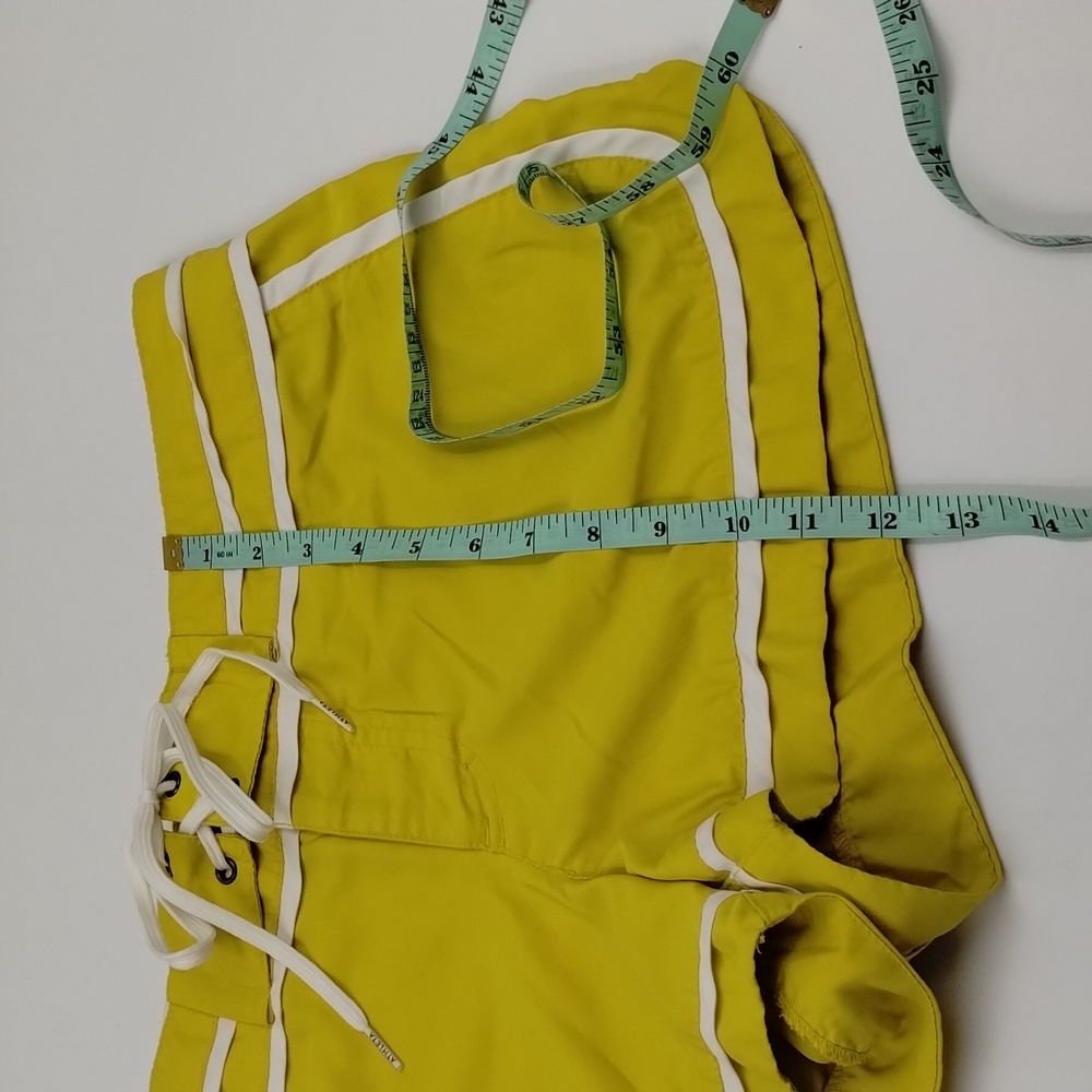 Athleta Neo Board Shorts Yellow/White Trim with Flower Size 8 - Picture 5 of 6